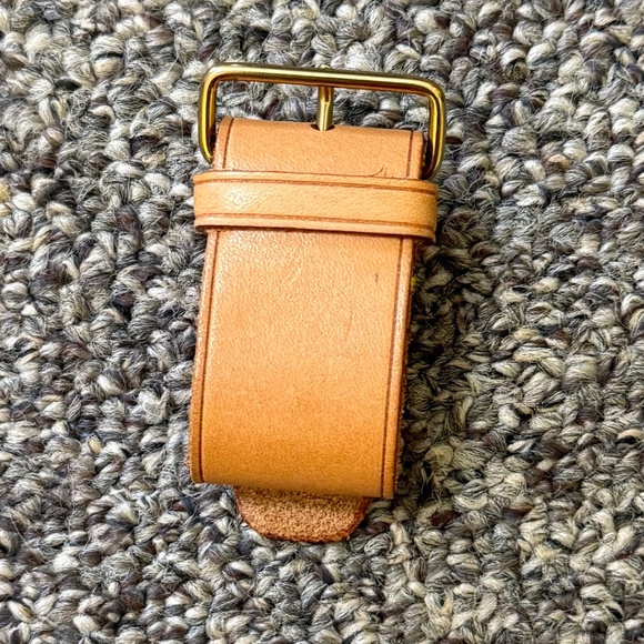 Louis Vuitton Vachetta Leather Poignet - Authentic - Picture 12 of 14